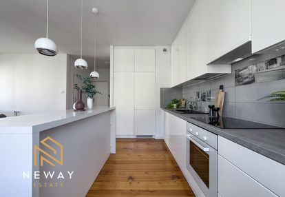 2-pokojowe i do wejścia i myśliwska i płaszów