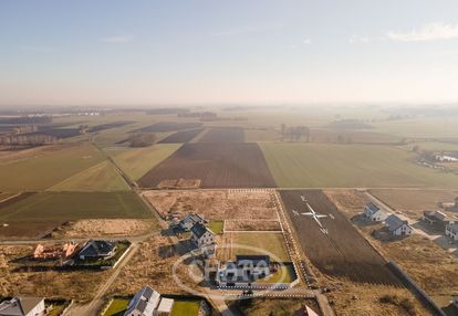 Działka budowlana - mieszkaniowa domasław