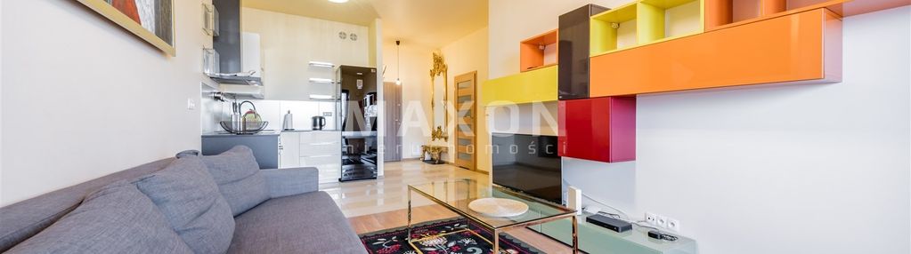 Apartament- miejsce postojowe i internet w cenie !