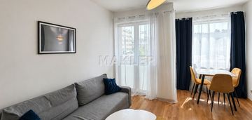 Paryskie, 2 pokoje, balkon