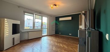 Przestronne, funkcjonalne mieszkanie z balkonem