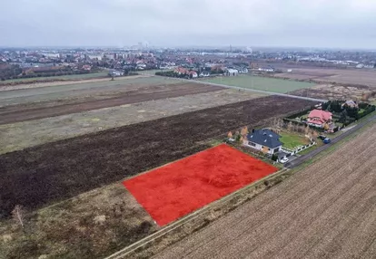 Unikatowa działka obok skansenu, doliny rzeki, las