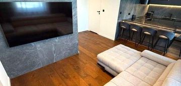 Wysoki standard/ funkcjonalne/ nowoczesne/ premium