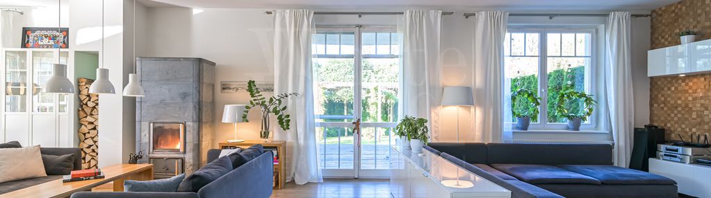 Rodzinny dom wolnostojący z ogrodem sosnowym