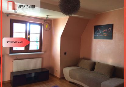 Dwa pokoje w cichej kamienicy na 3 pietrze/piwnica