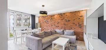3 pokoje 62,7 m²  1 piętro  łęknice
