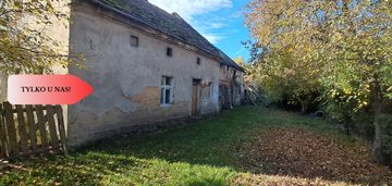 Dom na wsi do remontu z 5,5 ha ziemi.