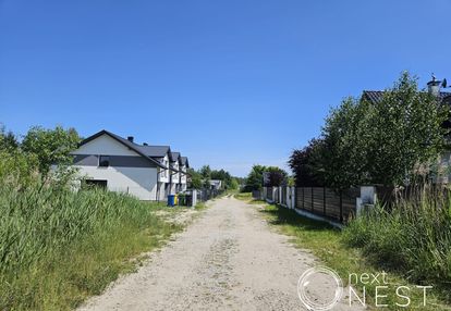 Blisko pkp i lasu, pod domy też bliźniacze