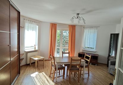 Duża kawalerka na granicy Bemowa i Woli