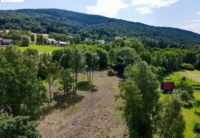 Budowlana nad rzeką i w otoczeniu drzew!