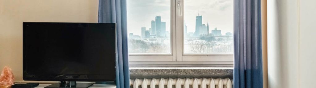 Kamienica | winda | metro ratusz-arsenał | muranów