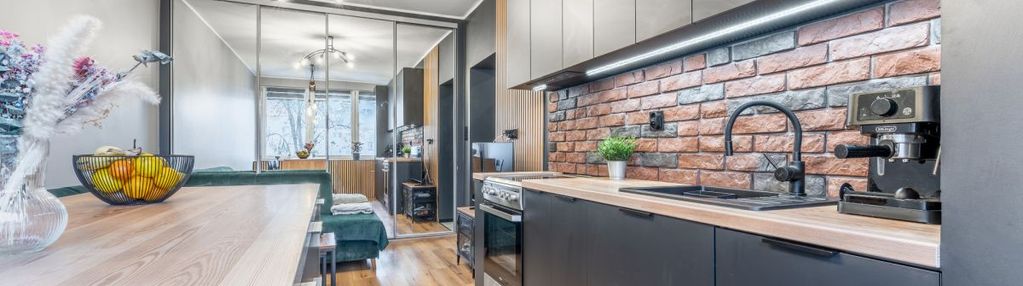 Mieszkanie w centrum po remoncie.