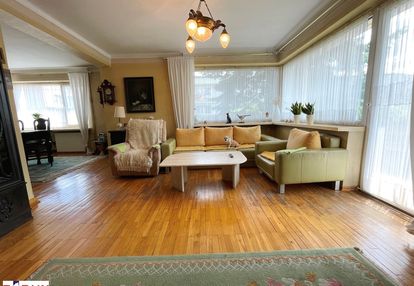 Do sprzedania wyjątkowy dom niedaleko parku