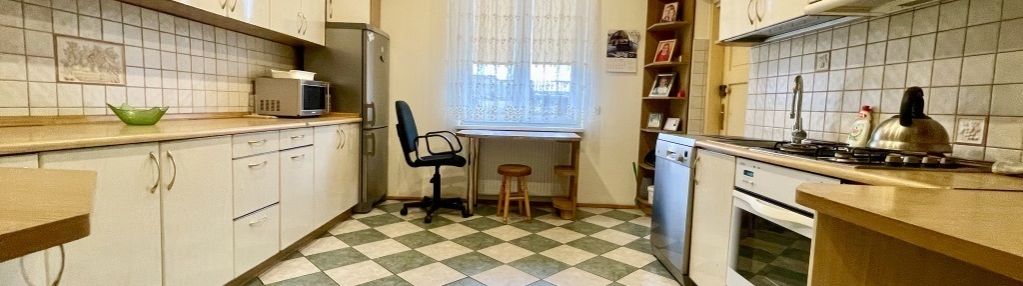 Atrakcyjny dom w karczewie, gotowy do zamieszkania
