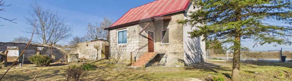 Dom z klimatem na dużej działce 2787 m²