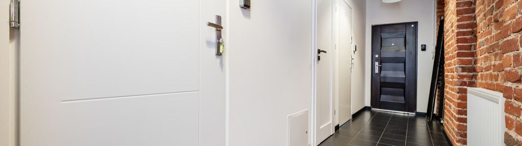 4 osobne pokoje, stały dochód, centrum