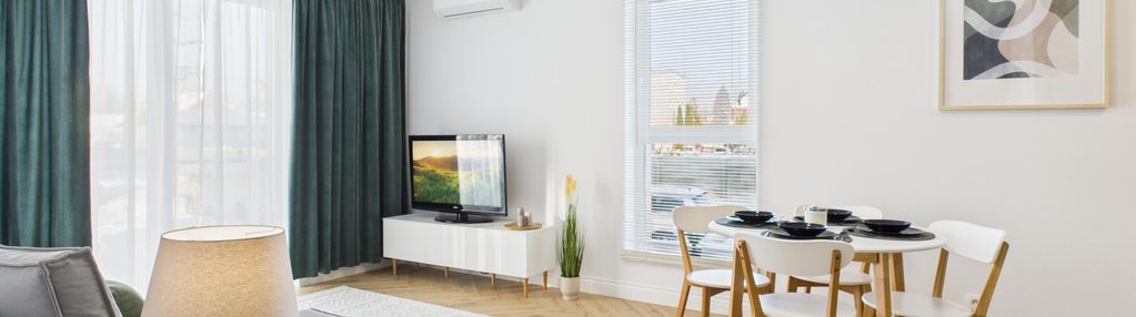 Stylowe i klimatyzowane mieszkanie w nowym bloku –wykończone pod klucz