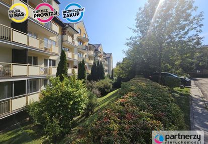 Duży balkon widok na zieleń, przytulna kawalerka