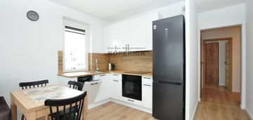 3 pokoje,garaż,komórka,jar,las,duży balkon
