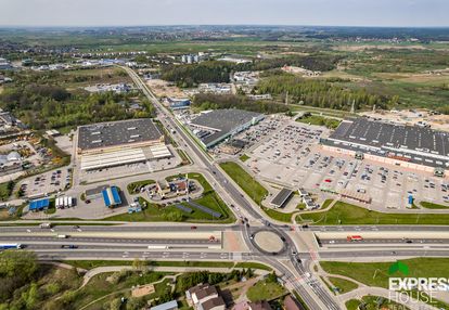 Działka z bezpośrednim zjazdem z ul. produkcyjnej