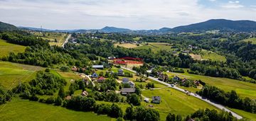 Uzbrojona, cicha działka