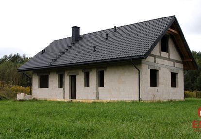 Dom w otoczeniu lasu | działka 2400 m²