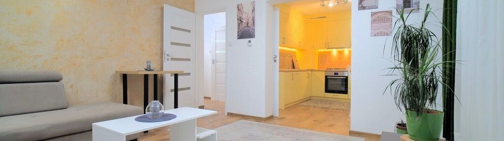 Po remoncie 2 pokoje, kuchnia balkon, opcja garaż