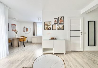 3 pokoje w centrum miasta, blisko rzeki