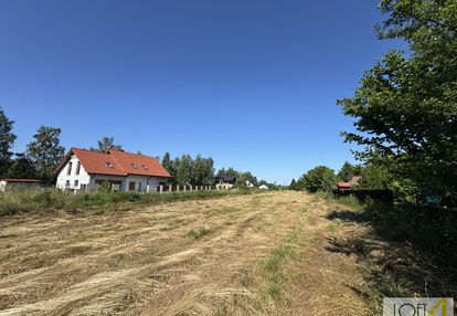 Działka 6 arów w atrakcyjnej lokalizacji