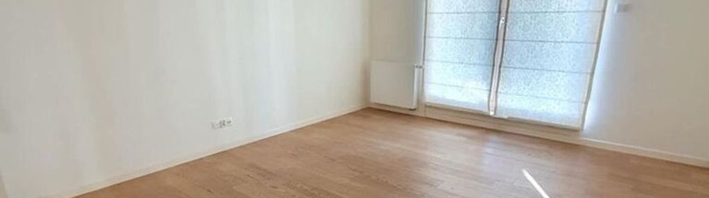 2-pokojowe mieszkanie z osobną kuchnią i balkonem