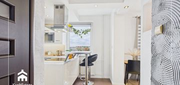 Dwupoziomowe mieszkanie, 58 m2 +balkon+piwnica