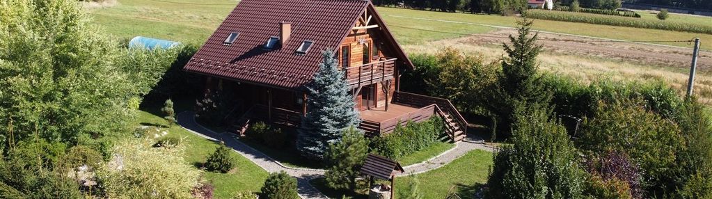 Dom z widokiem na panoramę beskidu żywieckiego