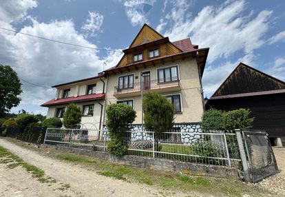 Dwa domy w centrum białki tatrzańskiej