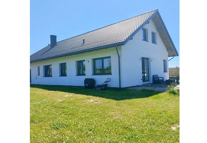 Dom z potencjałem dwóch niezależnych mieszkań
