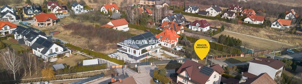 Duże mieszkanie, balkon, ogród,  blisko tramwaj