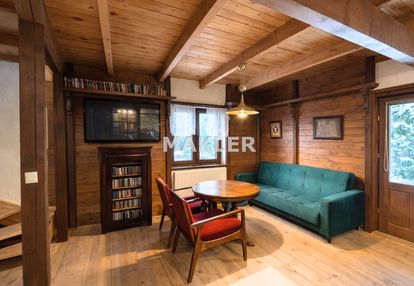 Wyjątkowy drewniany dom z dużą działką | przyłęki