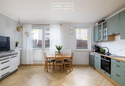 2-pokoje/ ogródek/ miejsce postojowe/ przestronne