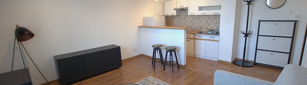 2 pokoje centrum ii piętro parking ul. żeromskiego