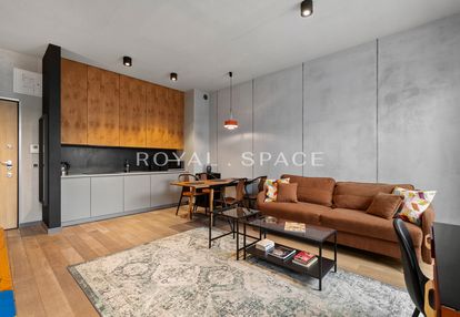 Stylowy apartament z tarasem na pradze!