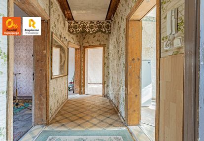 Ogromne mieszkanie w kamienicy przy samej plaży