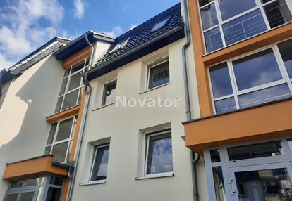 Dwupoziomowe m-3 w bloku 51,72m2 na czyżkówku.