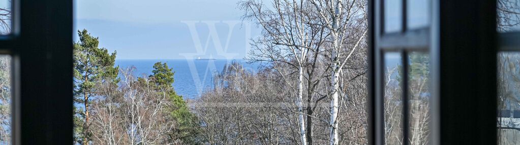 Dom w ii lini brzegowej gdynia kamienna góra