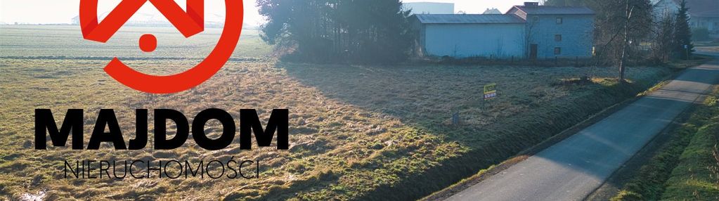 Zgrabna działka z mediami w spokojnej okolicy