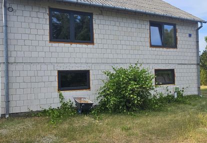 Dom z ogromnym potencjałem,9km od miasta, zielona kraina