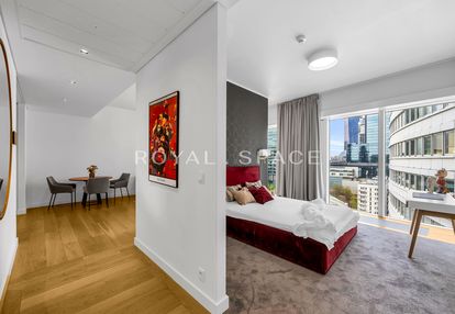 Przestronny apartament na 12 piętrze! | złota 44