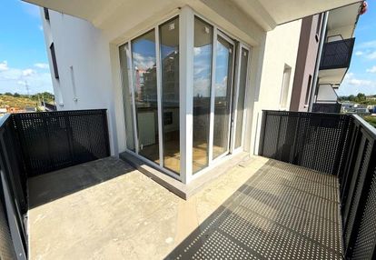 Nowe 2 pok, duży balkon, gumieńce!