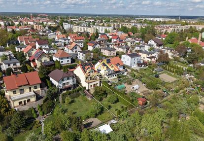 Dom jednorodzinny z odrębnym lokalem mieszkalnym