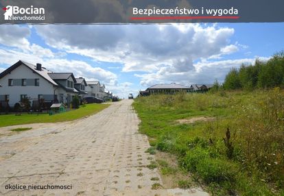 Płaska, uzbrojona świetnie zlokalizowana działka!