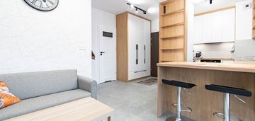 Nowe i łagiewniki i do wilgi i 3 pok i od zaraz