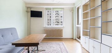 Metro służew-balkon-piwnica-widok na zieleń